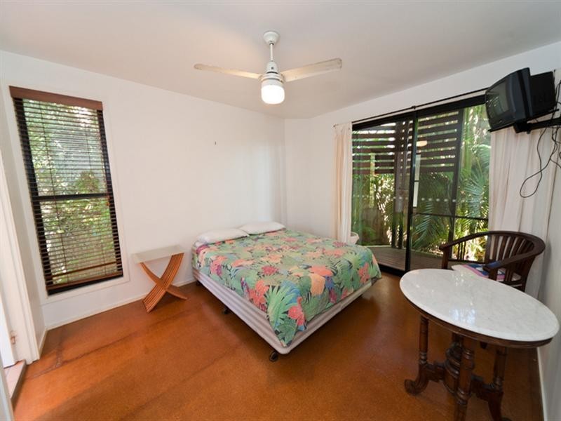 6 Billa Street, Point Lookout QLD 4183