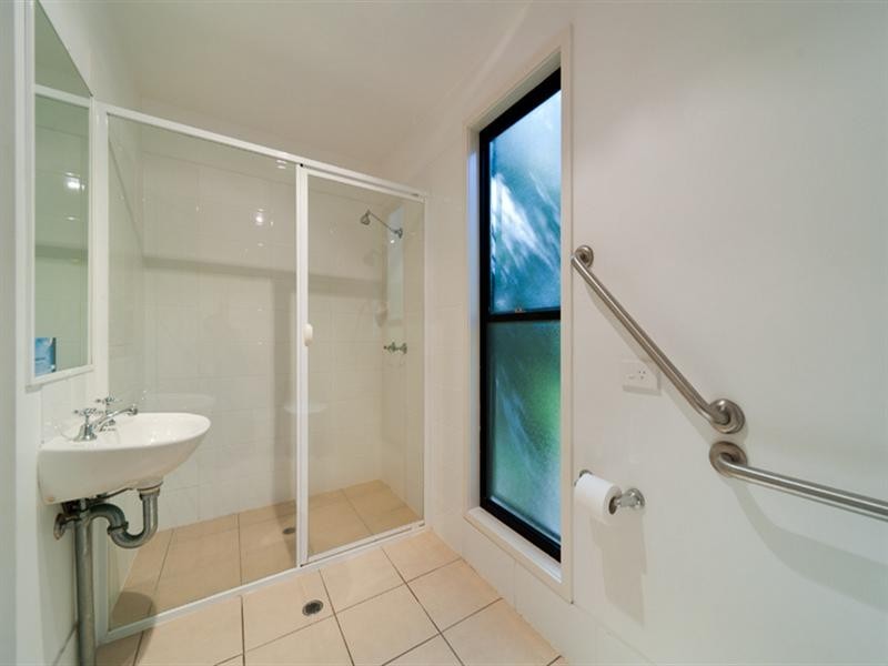 6 Billa Street, Point Lookout QLD 4183