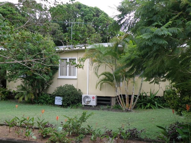 124 Dickson Way, Point Lookout QLD 4183