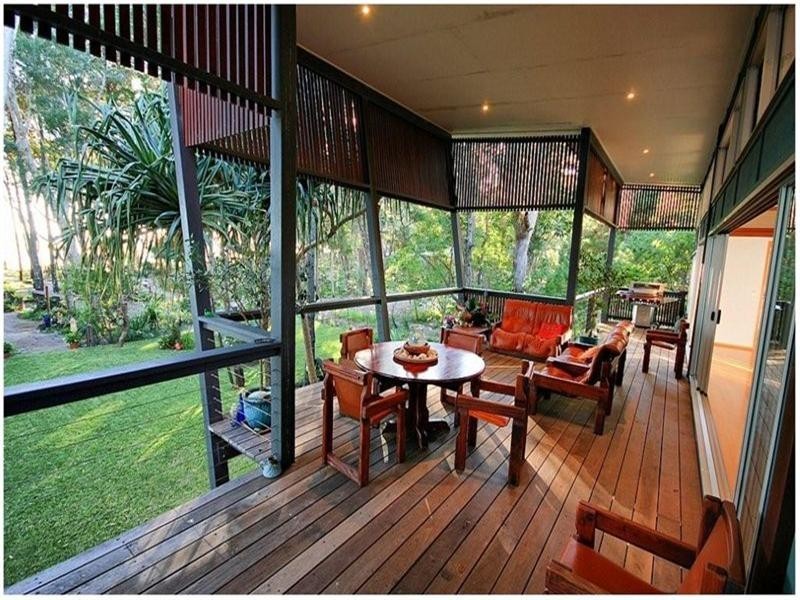 10 Old Ballow Street, Amity Point QLD 4183