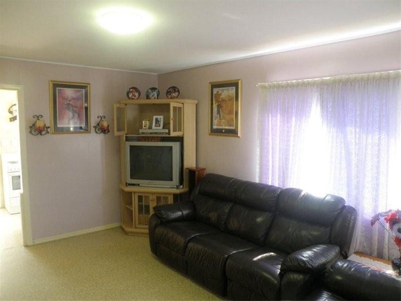 13 Bingle Road, Dunwich QLD 4183