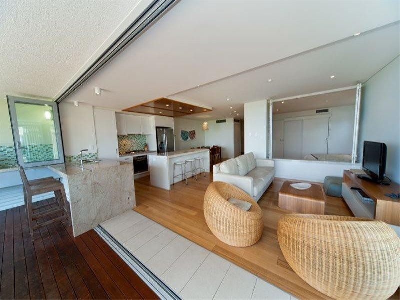 2/158 Dickson Way, Point Lookout QLD 4183