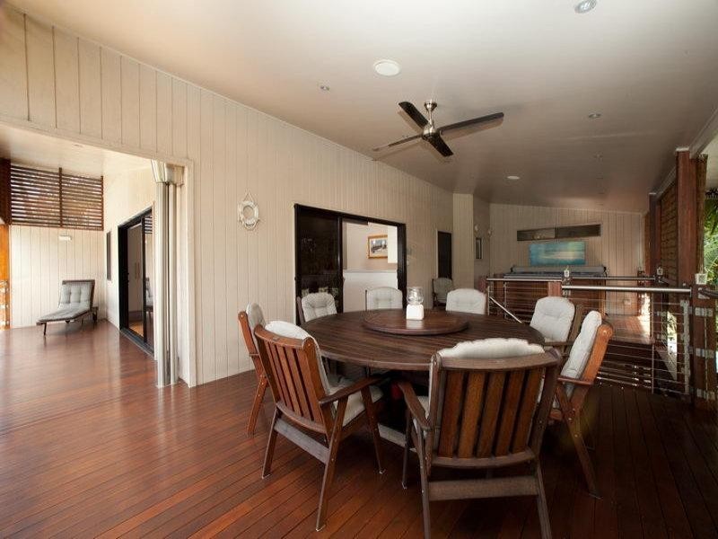 28 Tramican Street, Point Lookout QLD 4183