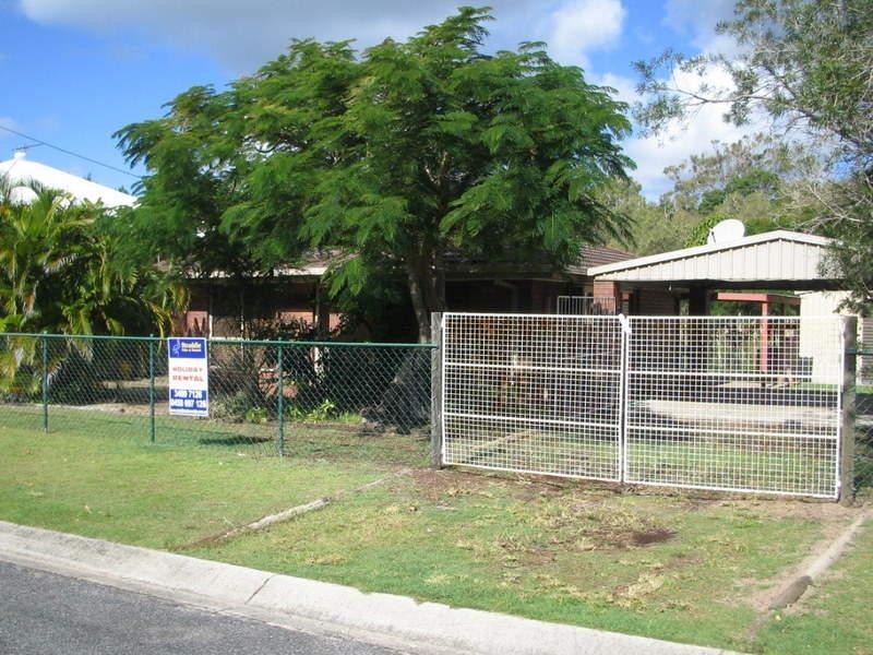 31 Gonzales Street, Amity Point QLD 4183