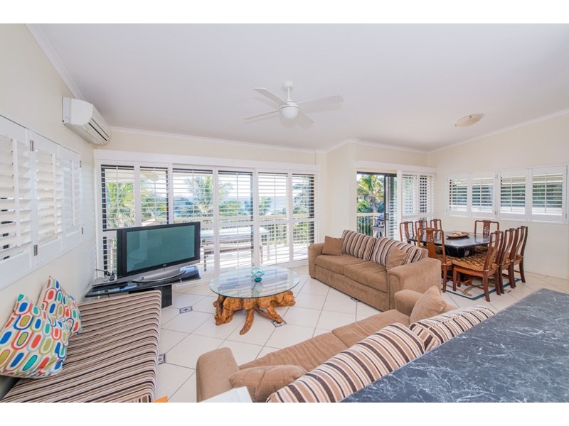 3/118 Mooloomba Road, Point Lookout QLD 4183