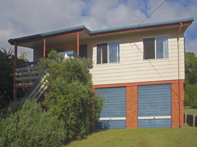 38 Yarrong Road, Point Lookout QLD 4183