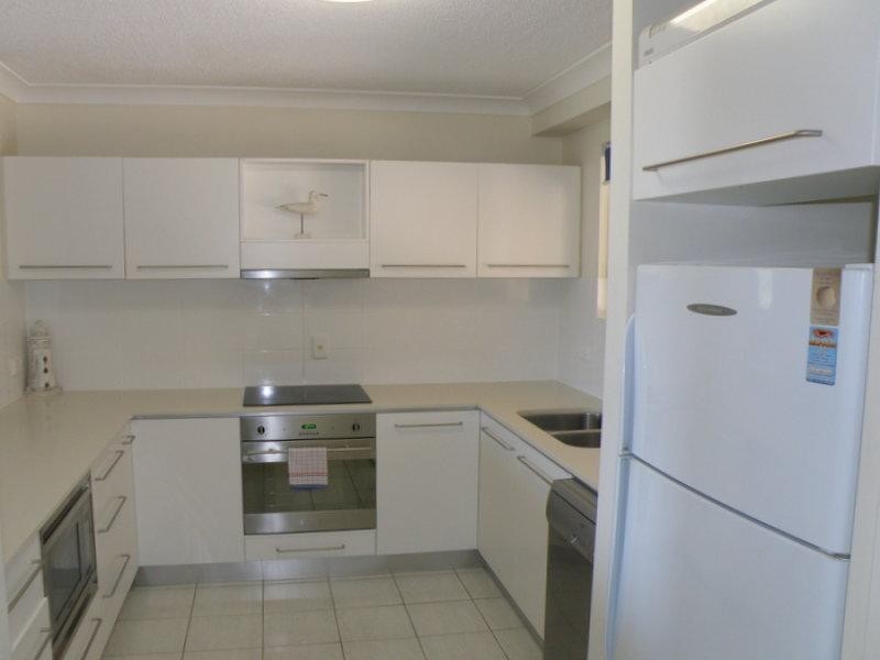 12/1-5 Samarinda Drive, Point Lookout QLD 4183