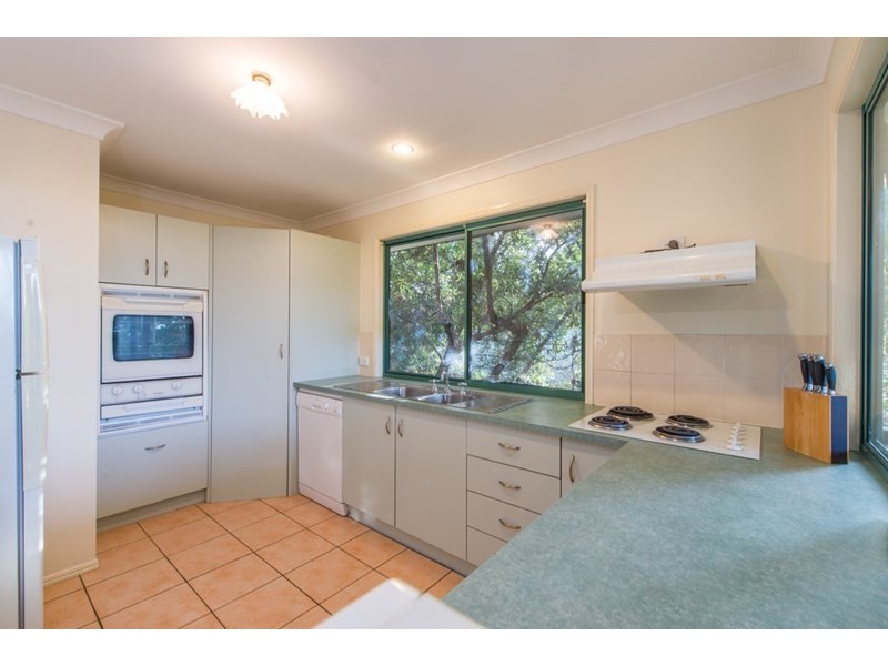 2/9 Billa Street, Point Lookout QLD 4183