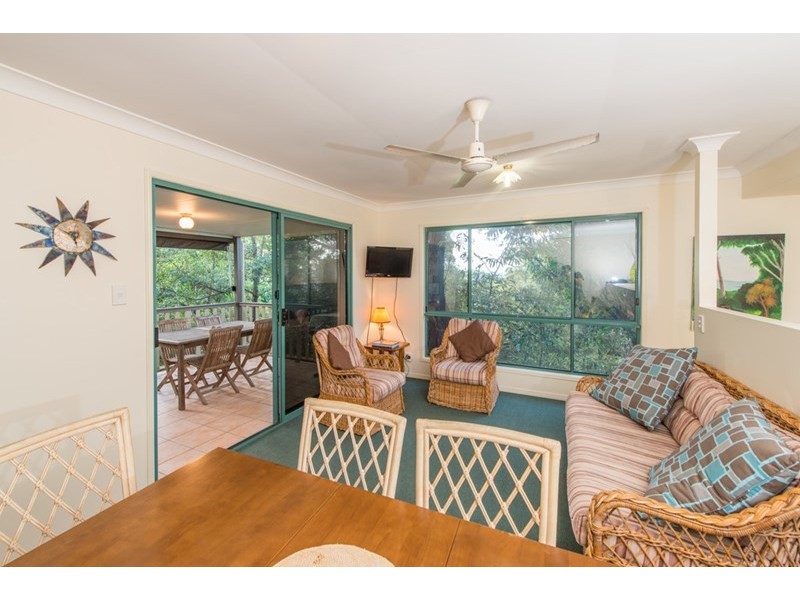 2/9 Billa Street, Point Lookout QLD 4183