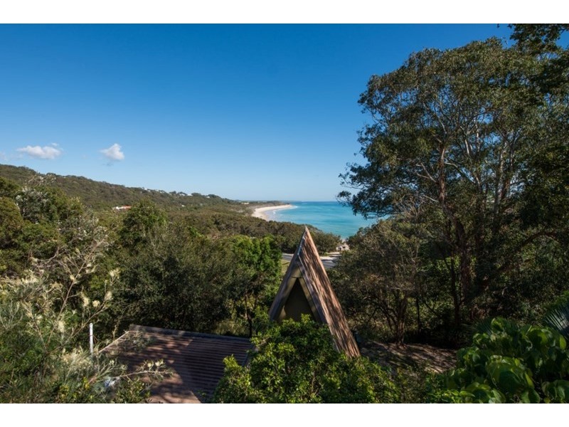6 Billa Street, Point Lookout QLD 4183