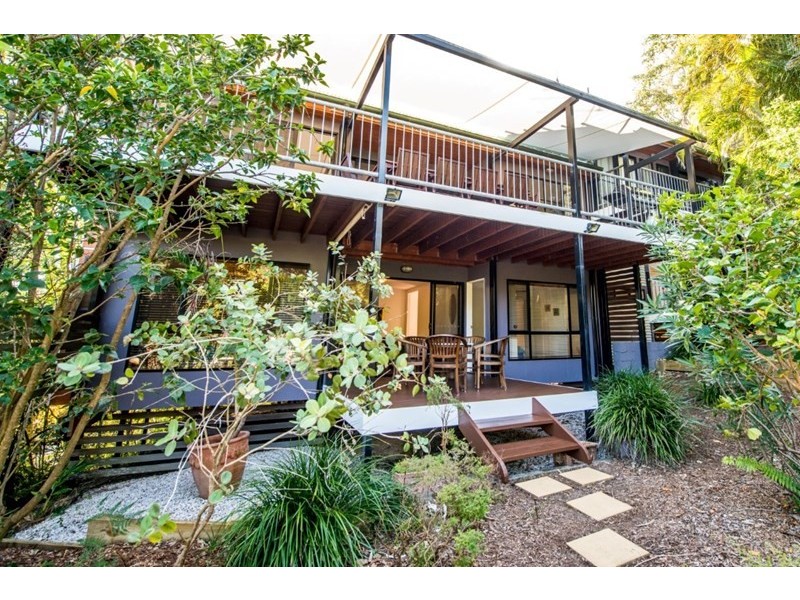 6 Billa Street, Point Lookout QLD 4183