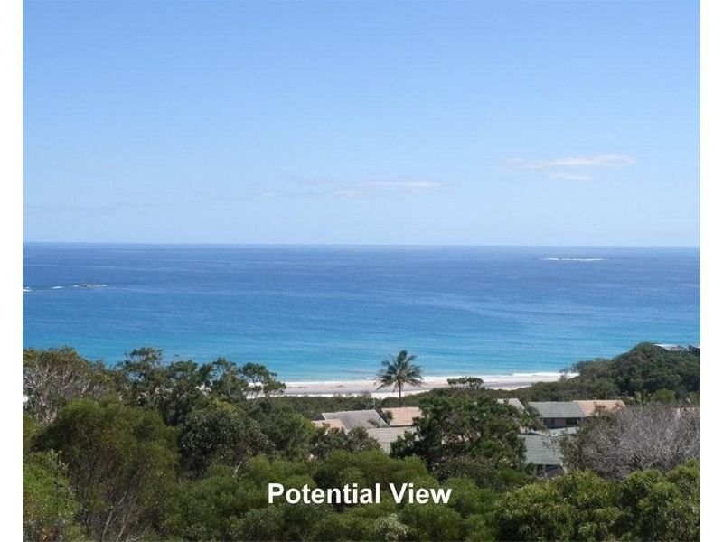 12 Cumming Parade, Point Lookout QLD 4183