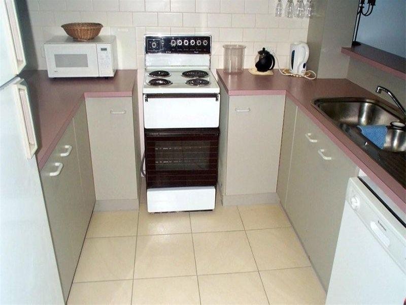 21 Cumming Parade, Point Lookout QLD 4183