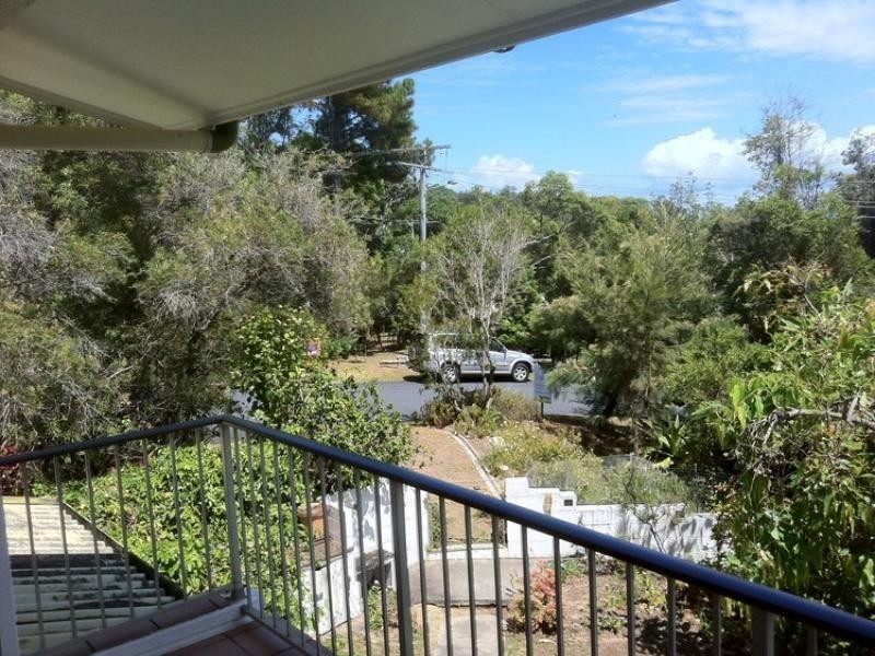 32 Booran Street, Point Lookout QLD 4183