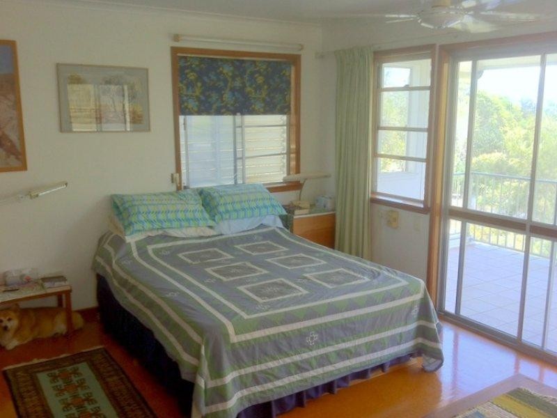 32 Booran Street, Point Lookout QLD 4183