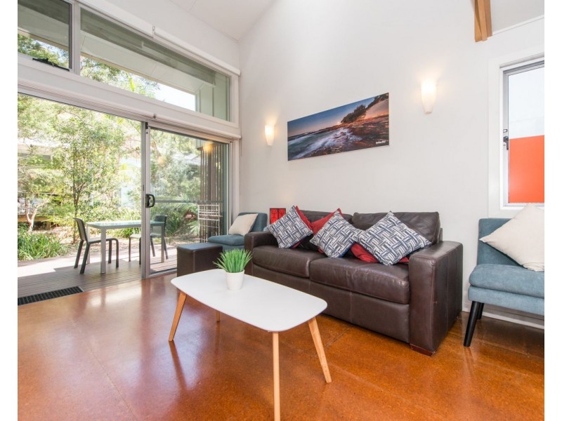 13/49 Dickson Way, Point Lookout QLD 4183