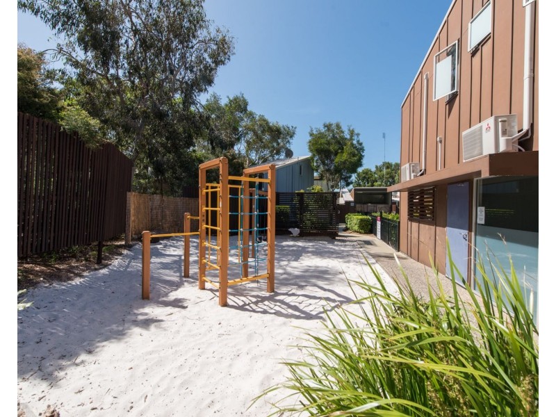 13/49 Dickson Way, Point Lookout QLD 4183