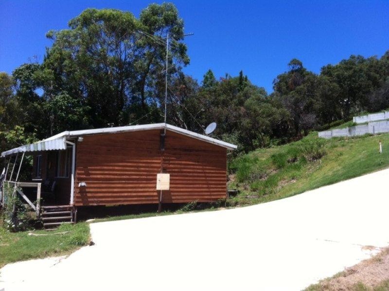 1/14 Cumming Parade, Point Lookout QLD 4183