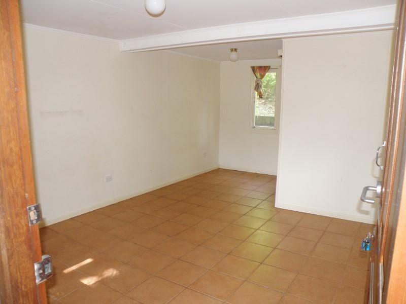 30 Booran Street, Point Lookout QLD 4183