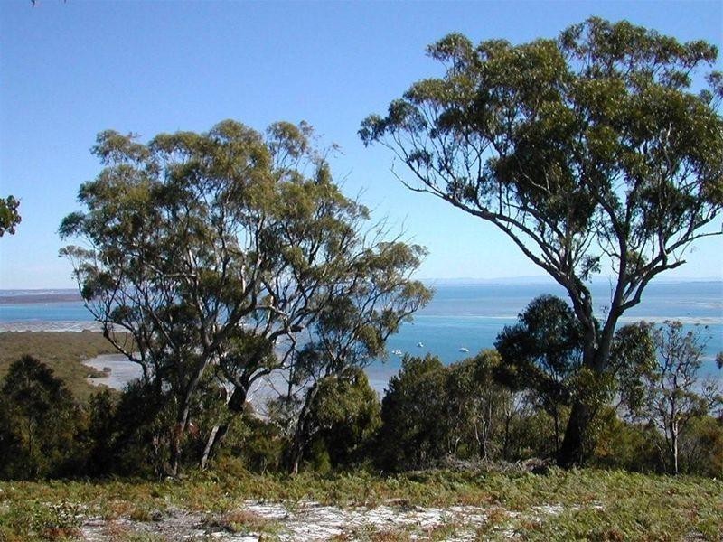 194 Dickson Way, Dunwich QLD 4183