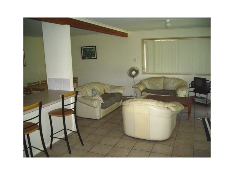 38 Samarinda Way, Point Lookout QLD 4183