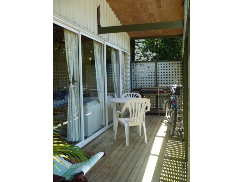 105 Dickson Way, Point Lookout QLD 4183