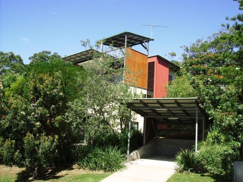 34 Booran Street, Point Lookout QLD 4183