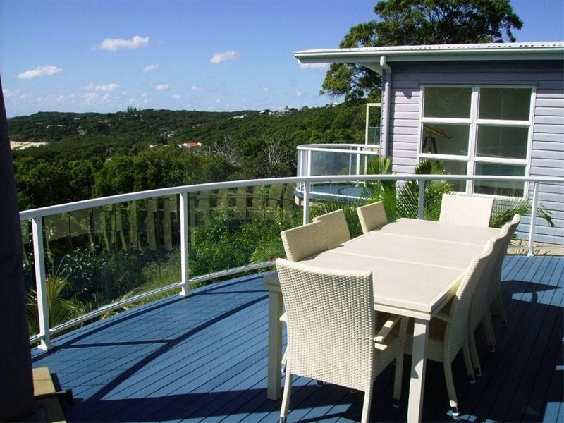 43 Tramican Street, Point Lookout QLD 4183