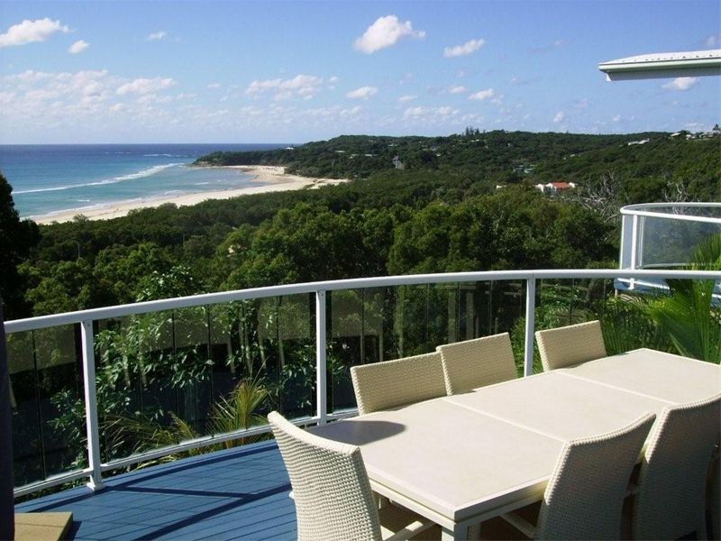 43 Tramican Street, Point Lookout QLD 4183