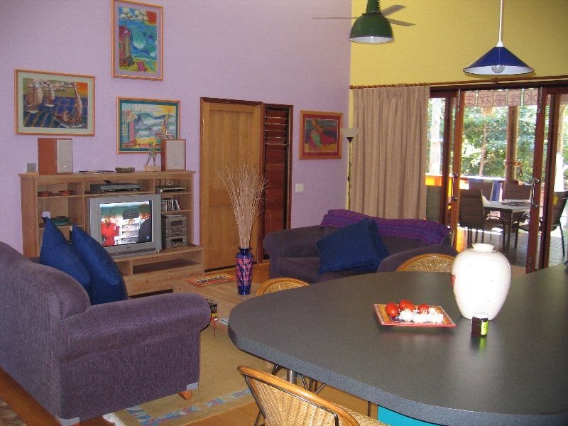 5 Bimba Street, Point Lookout QLD 4183