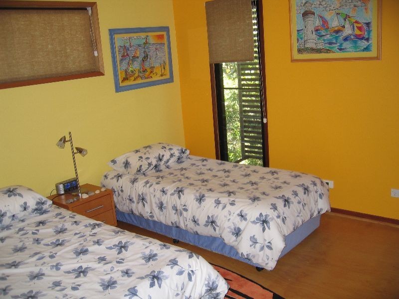 5 Bimba Street, Point Lookout QLD 4183