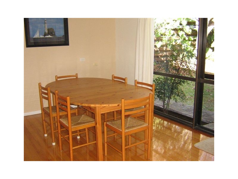 4 Bigoon Road, Point Lookout QLD 4183