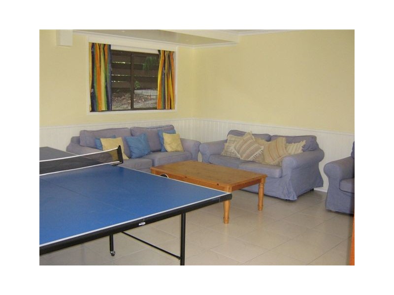 4 Bigoon Road, Point Lookout QLD 4183