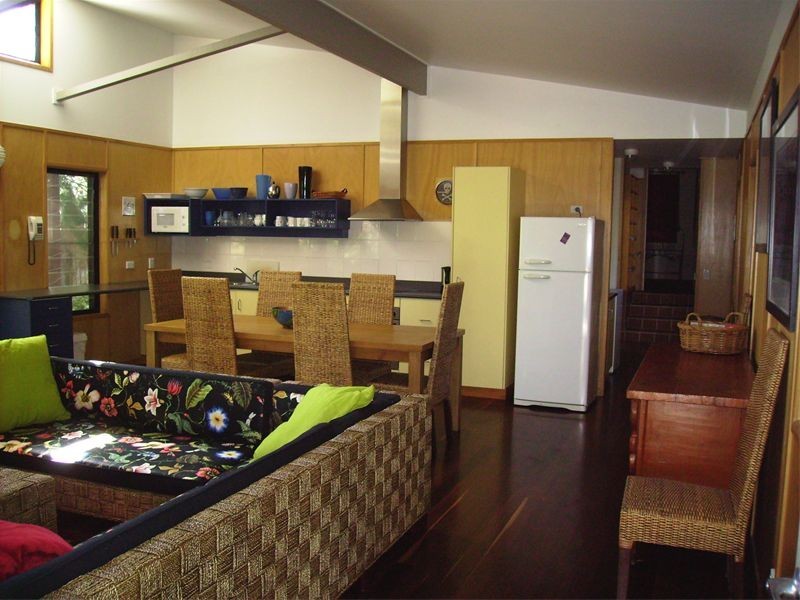 1/13 Bigoon Road,, Point Lookout QLD 4183