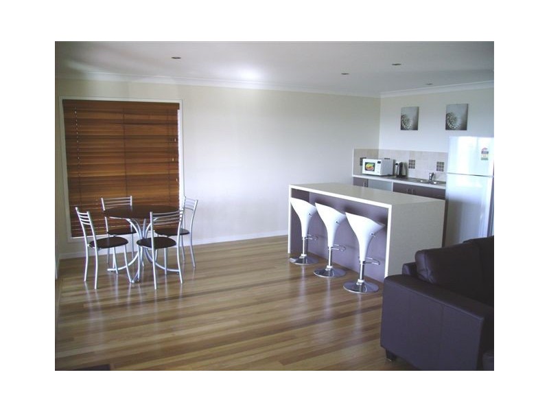 4 Pratt Court, Point Lookout QLD 4183