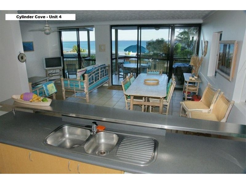 118 Mooloomba Road, Point Lookout QLD 4183