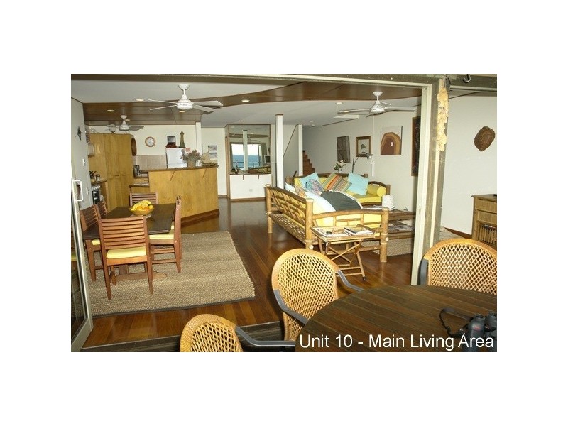 122 Mooloomba Road, Point Lookout QLD 4183