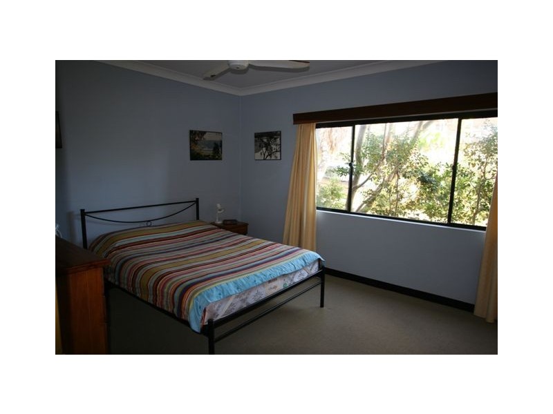 3 Bambara Street, Point Lookout QLD 4183