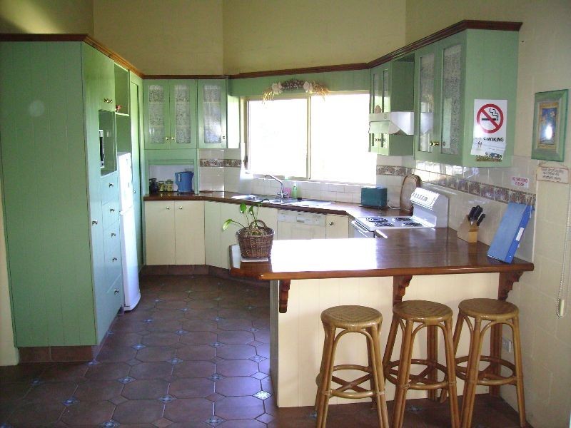 54 Karboora Drive, Point Lookout QLD 4183