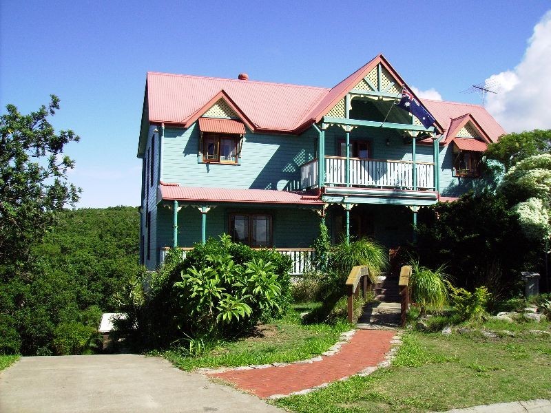 54 Karboora Drive, Point Lookout QLD 4183