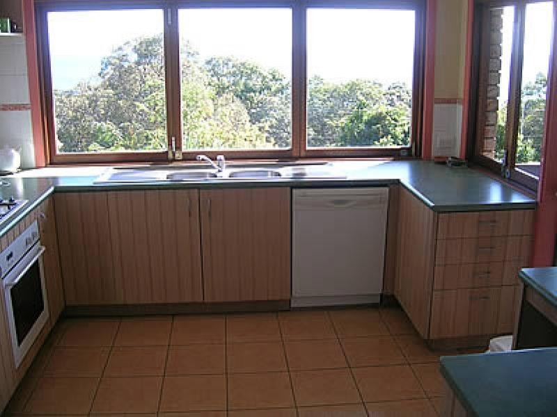 121 Mooloomba Road, Point Lookout QLD 4183