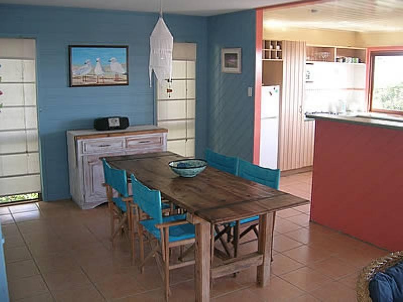 121 Mooloomba Road, Point Lookout QLD 4183