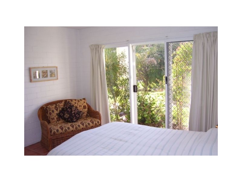 2/41 Dickson Way, Point Lookout QLD 4183