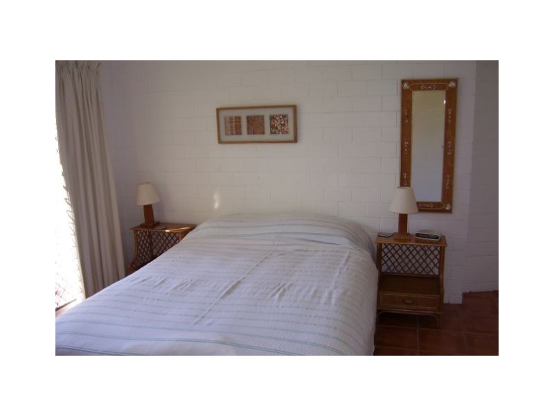 2/41 Dickson Way, Point Lookout QLD 4183