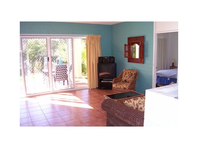 2/41 Dickson Way, Point Lookout QLD 4183