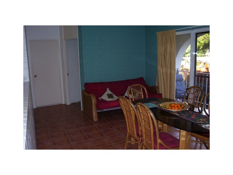 2/41 Dickson Way, Point Lookout QLD 4183