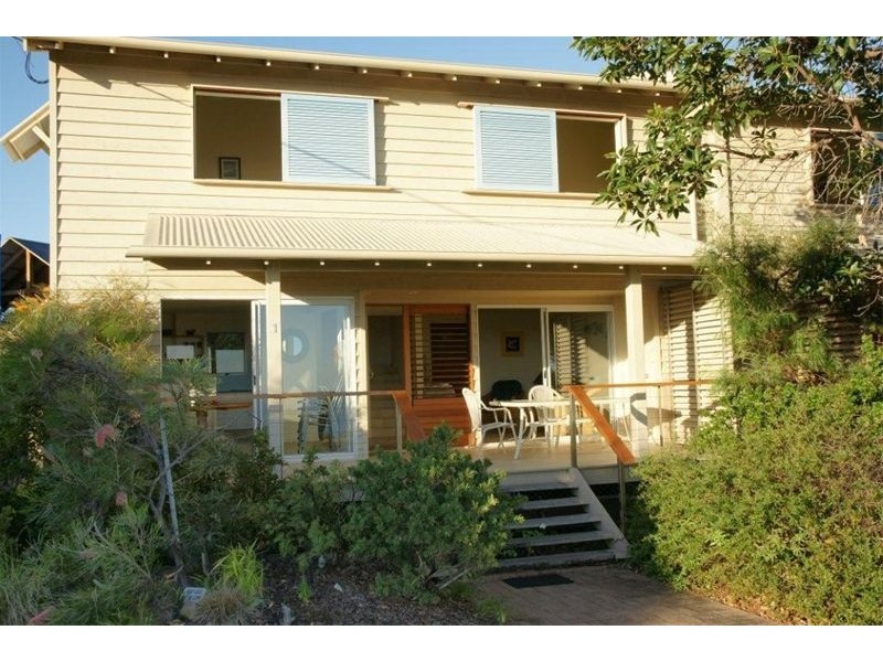 4 Timbin Road, Point Lookout QLD 4183