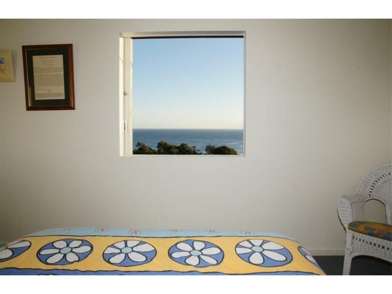 4 Timbin Road, Point Lookout QLD 4183