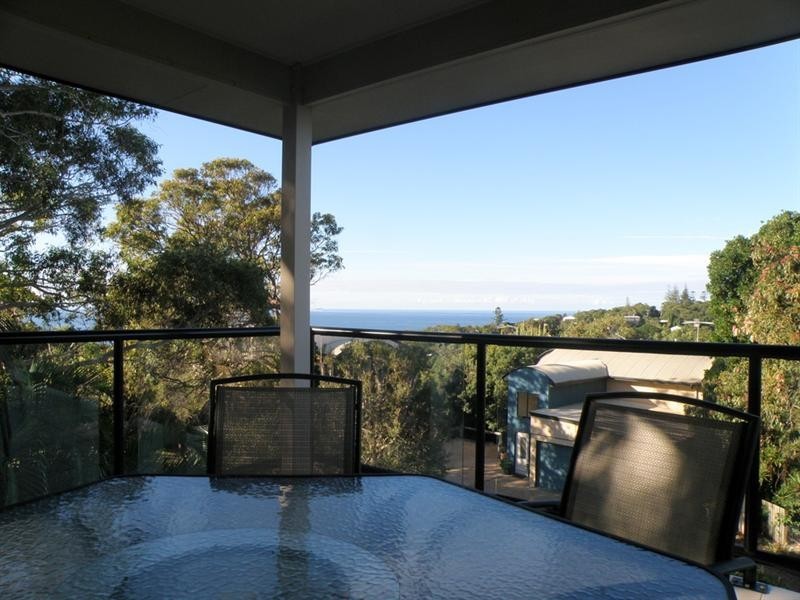 2/31 Cumming Parade, Point Lookout QLD 4183