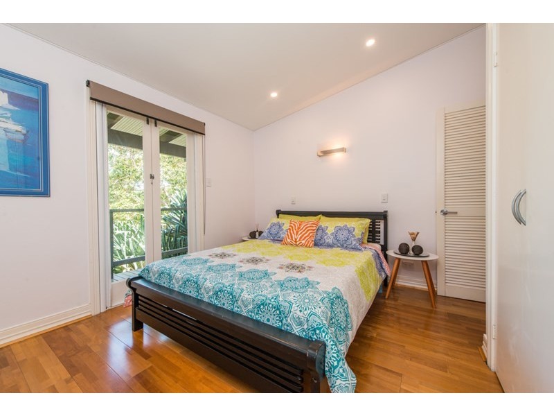 15 Billa Street, Point Lookout QLD 4183